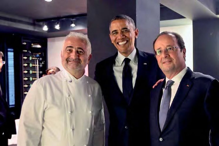 5 juin 2014, Guy Savoy acceuille Barack Obama et François Hollande, à la veille des célébrations du 70e anniversaire du Débarquement en Normandie. 
