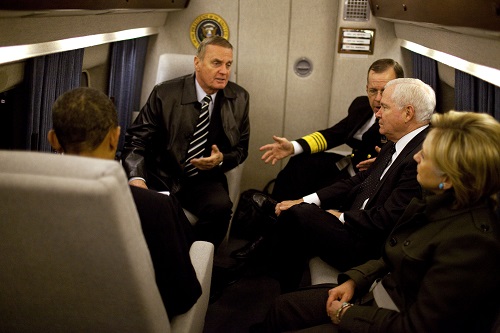 James Jones avec le président Obama, 