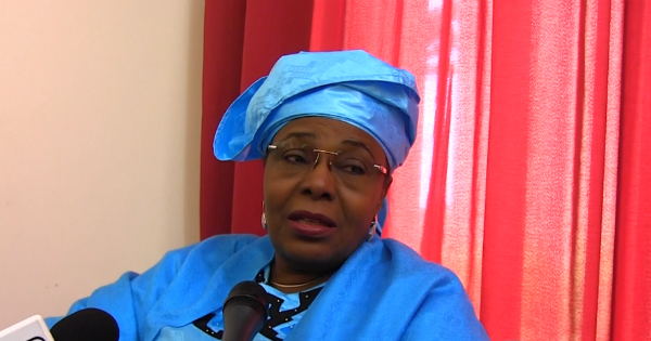 Aissata Issoufou, Première dame du Niger. Crédit: Pouvoirs d\'Afrique.