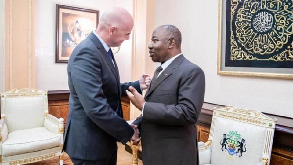 Le Président Gabonais Ali Bongo Ondimba et Gianni Infantino Président de la FIFA
CREDIT DR