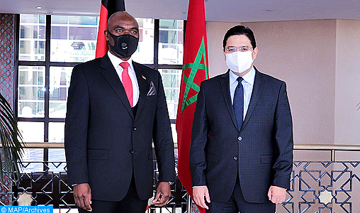 Le ministre des Affaires étrangères, de la Coopération africaine et des Marocains résidant à l\'étranger, Nasser Bourita, reçoit son homologue malawite, Eisenhower Nduwa Mkaka.
Photo Archives 24102020 - Rabat
CREDIT DR