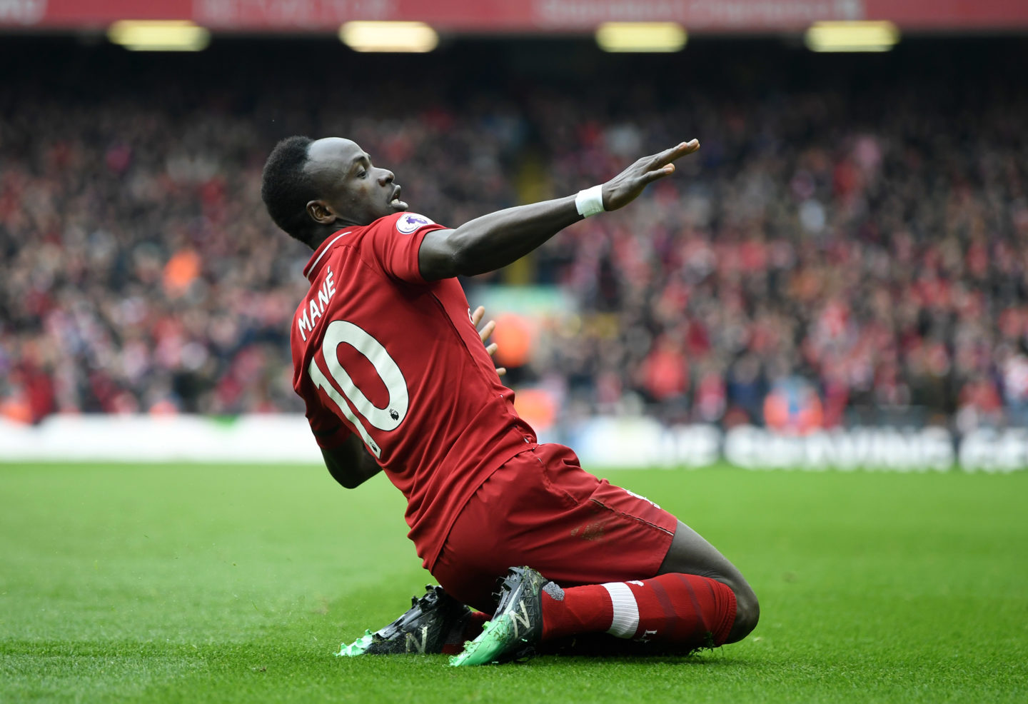 Sadio Mané,nCREDIT DR 