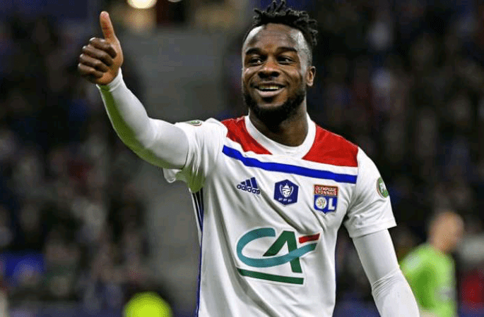 Maxwel Cornet nCREDIT DR 