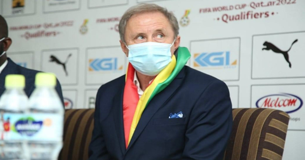 Milovan Rajevac,
CREDIT DR