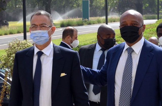Fouzi Lekjaa et Patrice Motsepe 