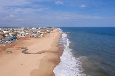 Le Bénin fait face à l'érosion de sa côte