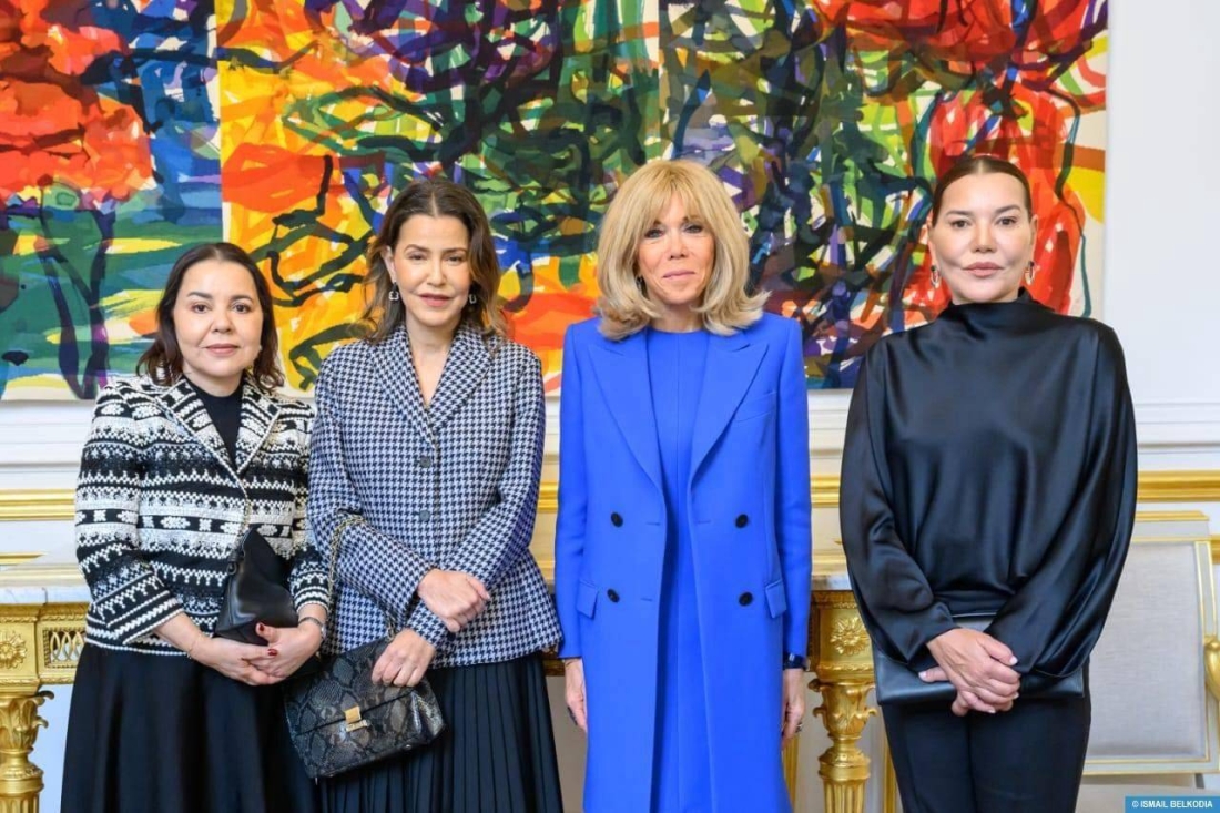 Les Princesses Lalla Meryem, Lalla Asmae et Lalla Hasnaa avec Madame Brigitte Macron