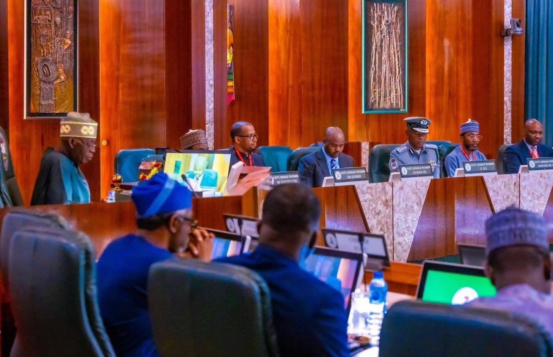 Le président Tinubu lançant le NSW