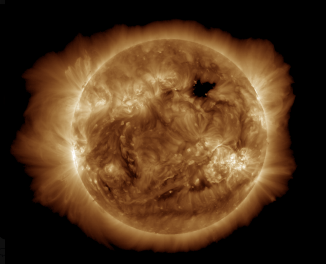 Image terrifiante de la tempête solaire