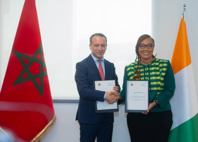 Hicham Mellati, Directeur des Affaires pénales, des Grâces et de la surveillance du crime, coordinateur de la commission Nationale de Coordination des mesures de Lutte et de Prévention de la Traite des êtres humains, et Myss Belmonde Dogo, ministre de la Cohésion Nationale, de la Solidarité et de la Lutte contre la Pauvreté, Secrétaire Exécutive du comité National de Lutte contre la Traite des Personnes de la République de Côte d’Ivoire.