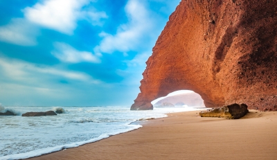 La plage de Legzira, Maroc