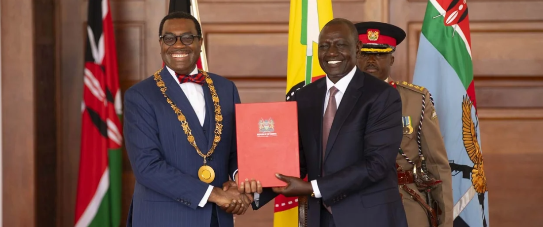 Le président du Groupe de la Banque africaine de développement, Akinwumi Adesina et le président du Kenya, William Samoei Ruto.