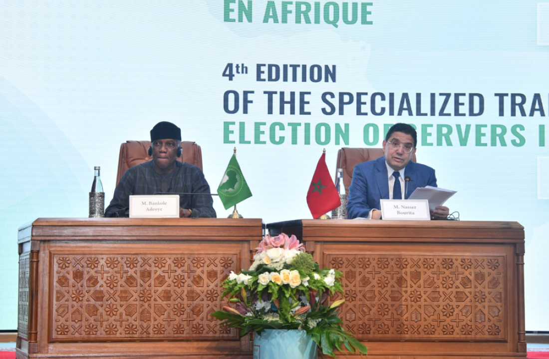 La cérémonie d’ouverture coprésidée par le ministre des Affaires Étrangères, de la Coopération Africaine et des Marocains Résidant à l’Etranger, Nasser Bourita et le commissaire aux Affaires Politiques, à la Paix et à la Sécurité de l’Union Africaine, Bankolé Adeoye.