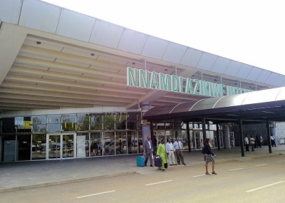 L'Aéroport International Nmamdi Azikiwe , Abuja.