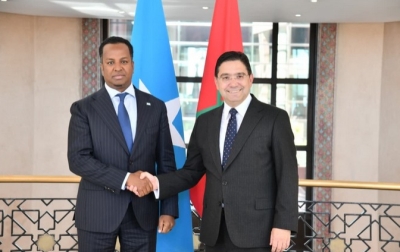 Le ministre des Affaires étrangères, de la Coopération africaine et des Marocains résidant à l’étranger, Nasser Bourita, et le ministre des Affaires étrangères et de la Coopération internationale de la République fédérale de Somalie, Abdisalam Abdi Ali