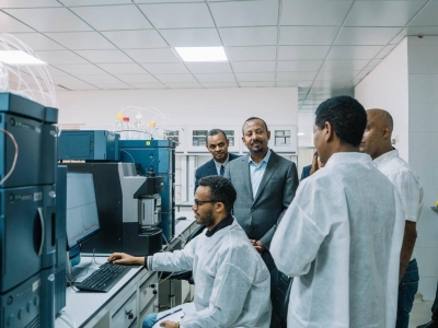 Le Premier ministre Abiy Ahmed, lors de l'inauguration du complexe de recherche ultramoderne à Addis-Abeba