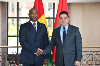 Le chef de la diplomatie bissau-guinéenne João Bernardo Vieira et le ministre des Affaires étrangères, de la Coopération africaine et des Marocains résidant à l’étranger, Nasser Bourita