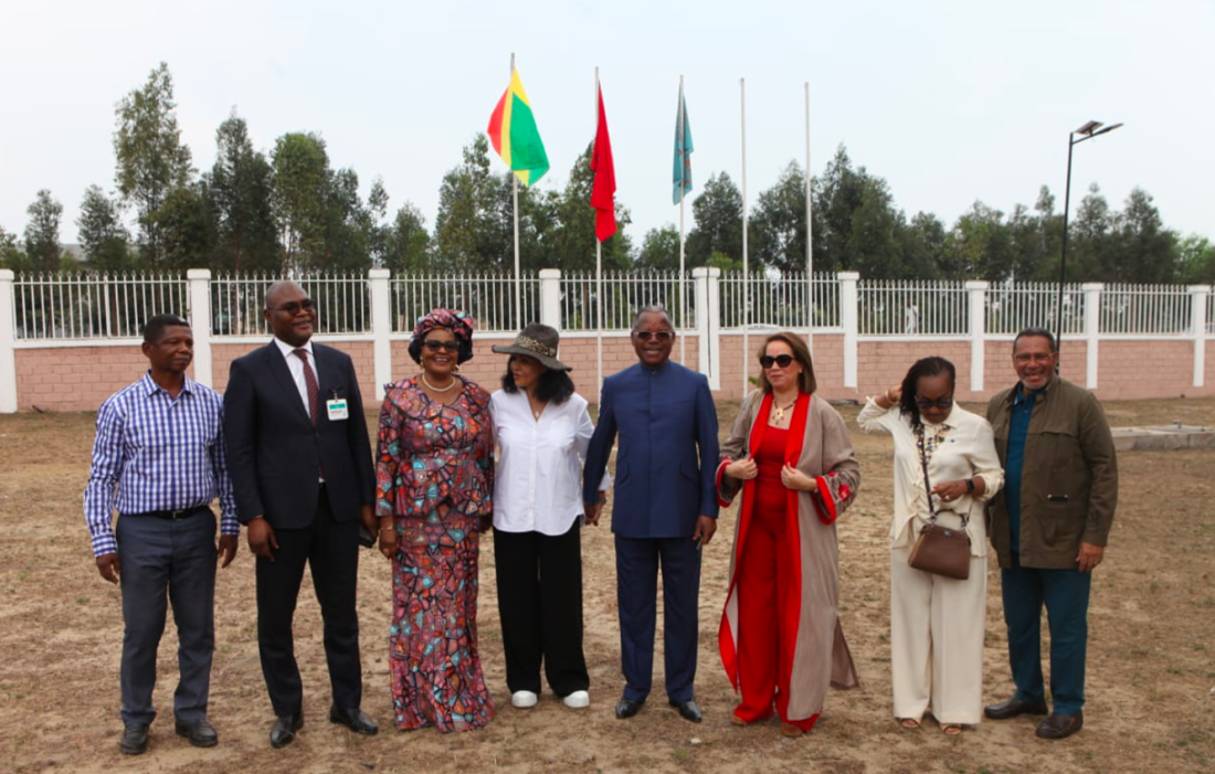 A l’occasion des journées portes ouvertes de l’établissement, le drapeau du Maroc a été hissé au campus de l'école communautaire Christophe de Margerie à Brazzaville. Une reconnaissance de l’engagement du Royaume en faveur de l’Afrique.